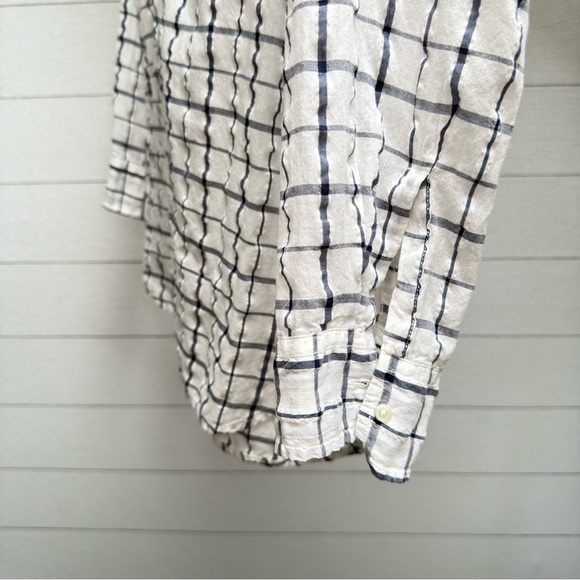 American Colors | Airy White and Navy Organic Cotton Grid Top – Lightweight | S - Picture 9 of 11